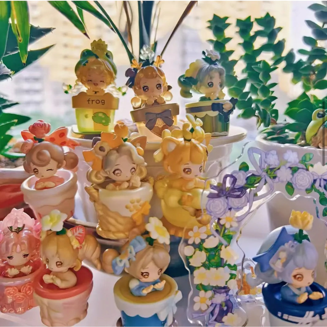 Blind Box / Mystery Box -- Emilya Great Gardens